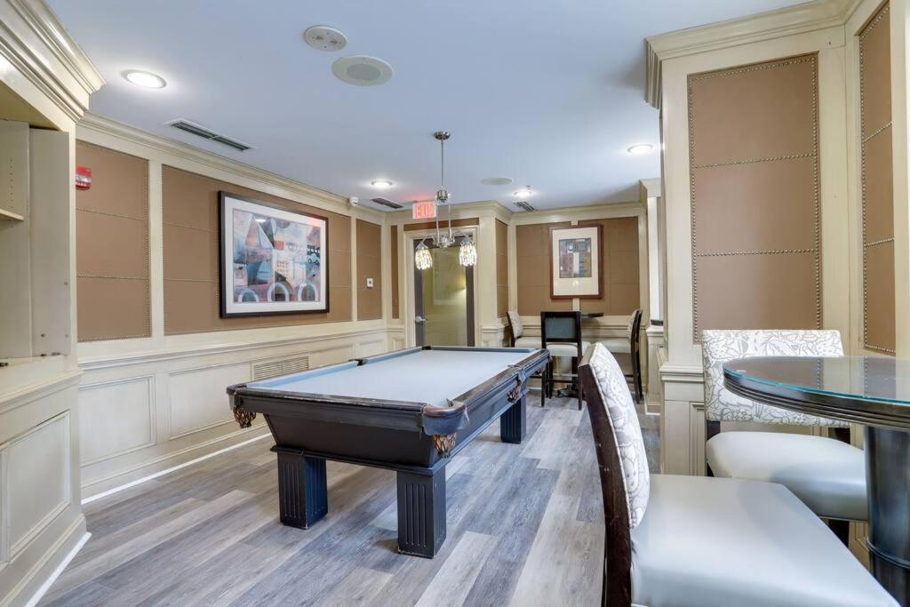 Exclusive Apt In Ballston With Gym Arlington Kültér fotó